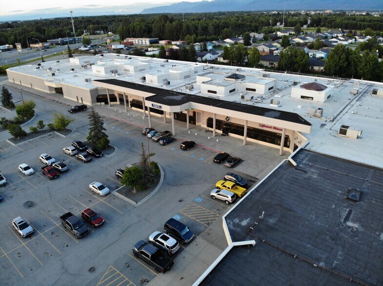 1920 W Dimond Blvd, Anchorage, AK à louer - Photo du bâtiment - Image 3 de 10
