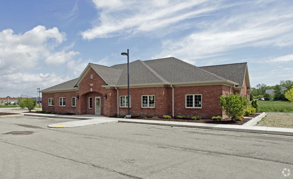 820 Geneva Pky, Lake Geneva, WI for sale - Primary Photo - Image 1 of 9