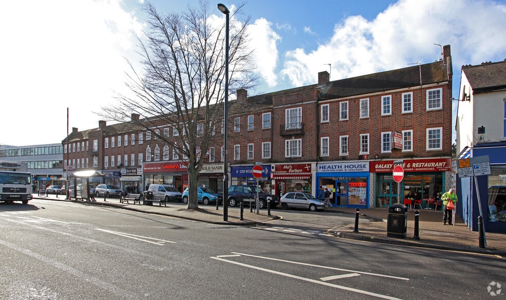 11 Church Rd, Ashford for lease - Building Photo - Image 2 of 5