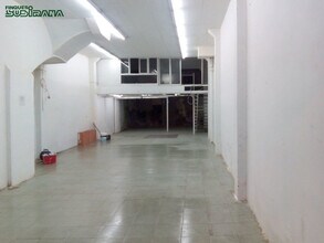 Commerce de détail dans Igualada, Barcelona à louer Photo intérieure- Image 1 de 6