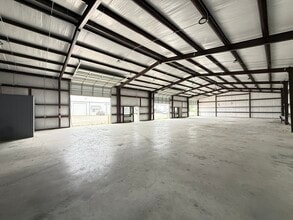 2170 Collins Rd, Denton, TX for lease Interior Photo- Image 2 of 6