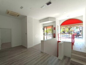 Retail in Boadilla del Monte, Madrid for lease Interior Photo- Image 1 of 7