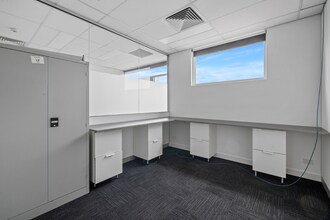 385 Tooronga Rd, Hawthorn East for lease Interior Photo- Image 2 of 5
