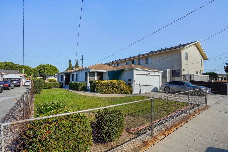 14522 Avis Ave, Lawndale, CA à vendre - Photo du bâtiment - Image 2 de 15