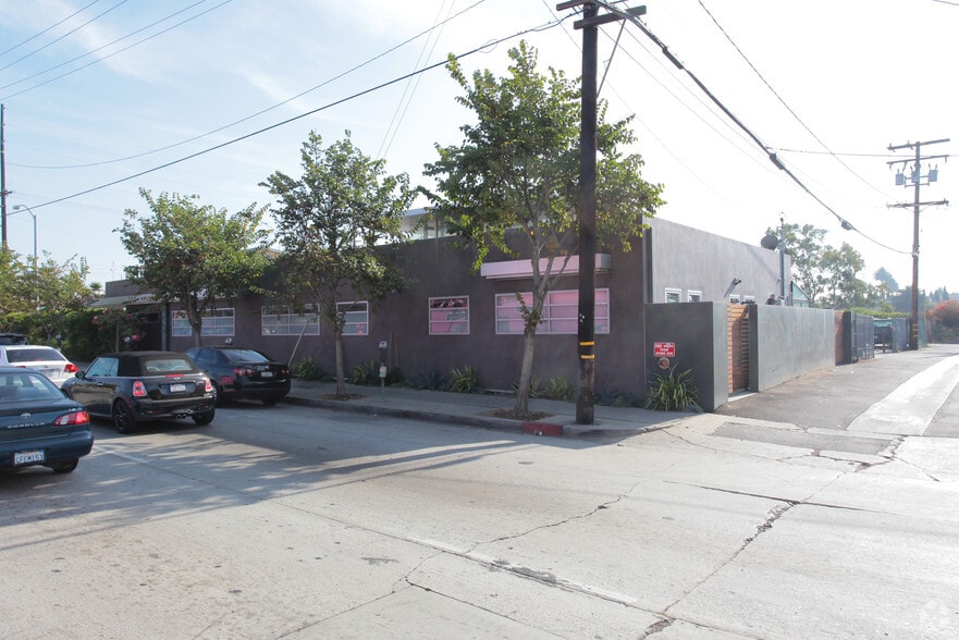 1920 Olympic Blvd, Santa Monica, CA for lease - Building Photo - Image 2 of 9