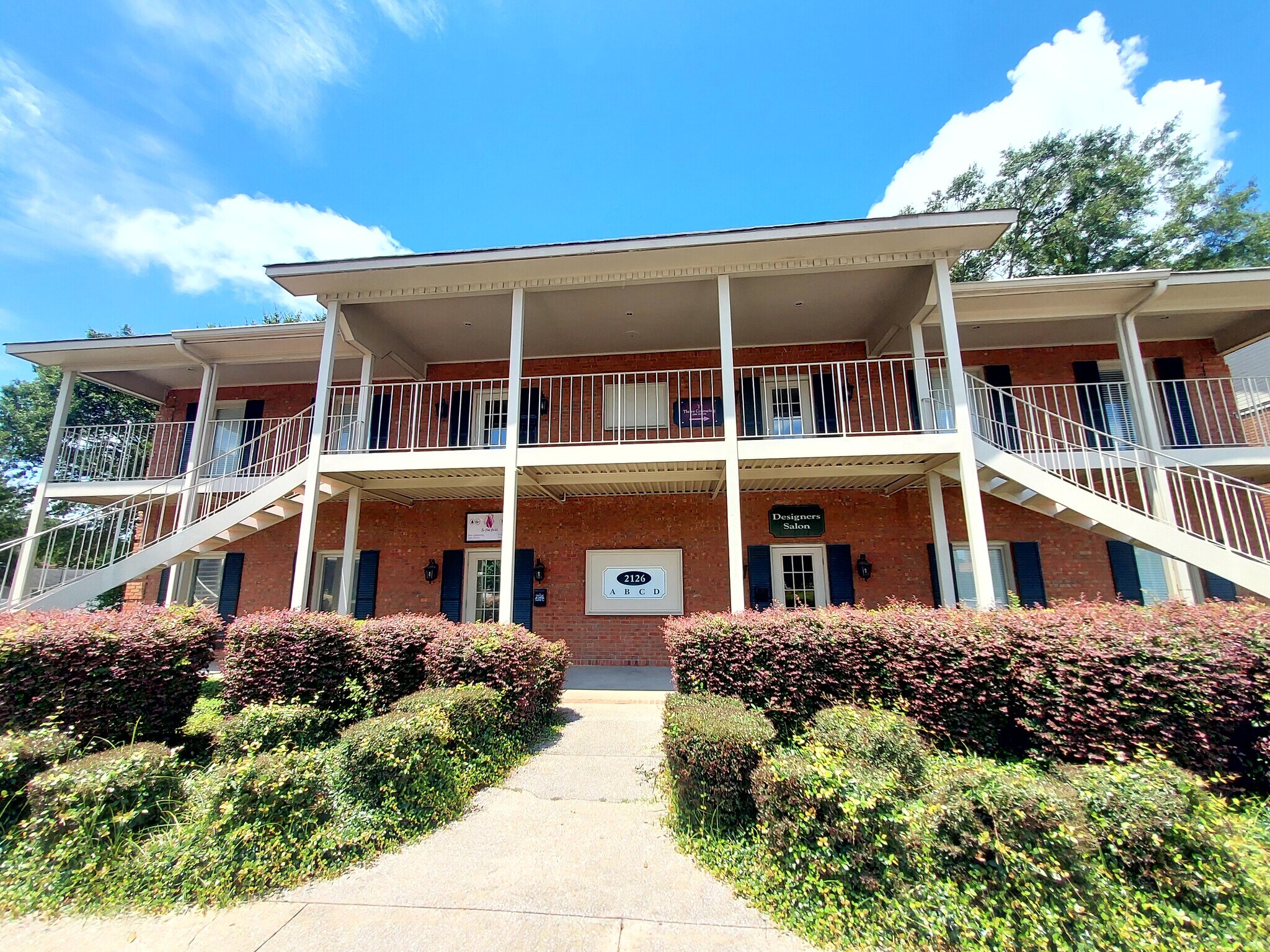 2126 McFarland Blvd E, Tuscaloosa, AL à louer Photo principale- Image 1 de 2