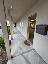 819 Mitten Rd, Burlingame, CA for lease Interior Photo- Image 2 of 8