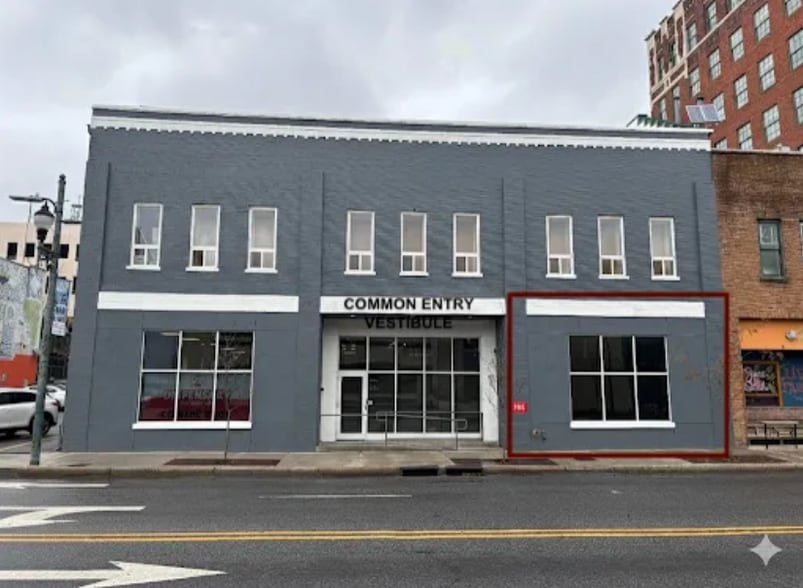 101 Patton Ave, Asheville, NC for lease - Building Photo - Image 2 of 8