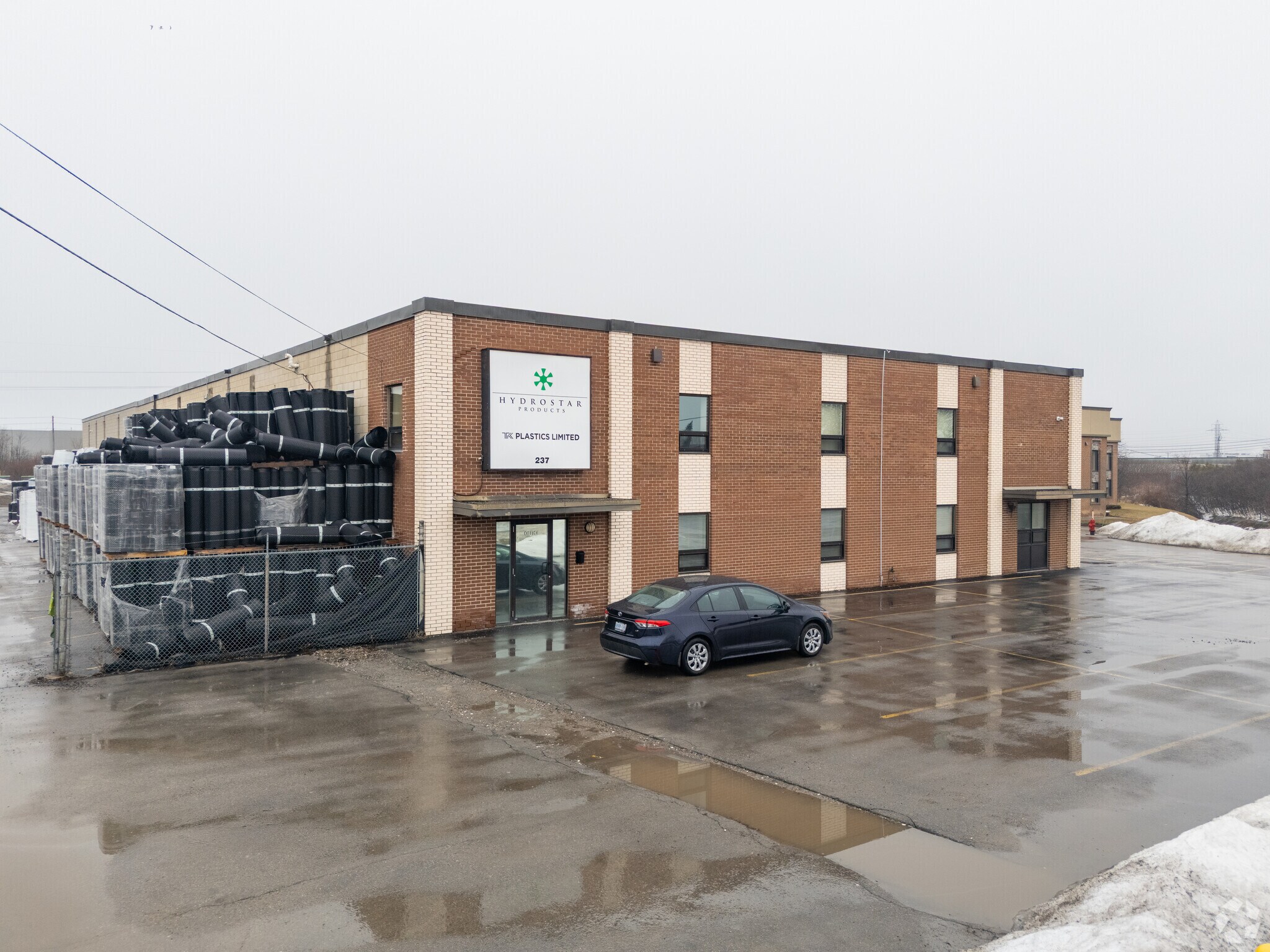 237 Arvin Ave, Hamilton, ON à vendre Photo principale- Image 1 de 1