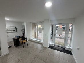 71-77 South St, Bishop's Stortford for lease Interior Photo- Image 2 of 4