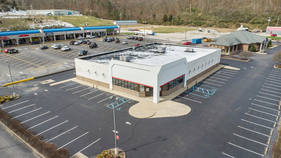 60 Business US 23 N, Louisa, KY for lease - Building Photo - Image 3 of 30