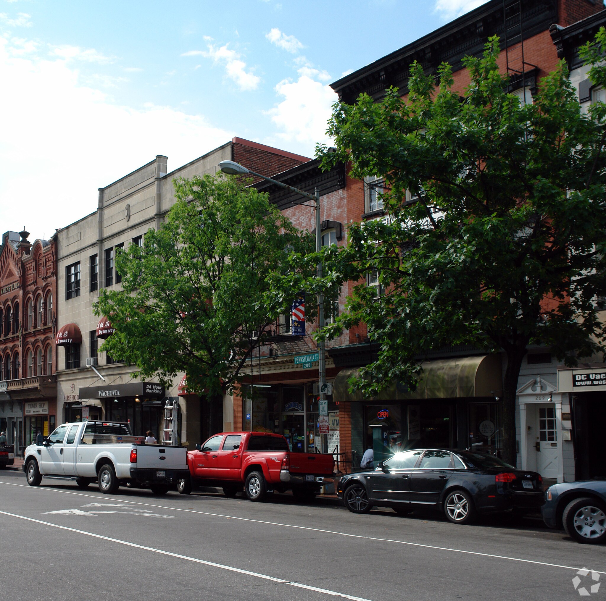 211 Pennsylvania Ave SE, Washington, DC for lease Primary Photo- Image 1 of 3