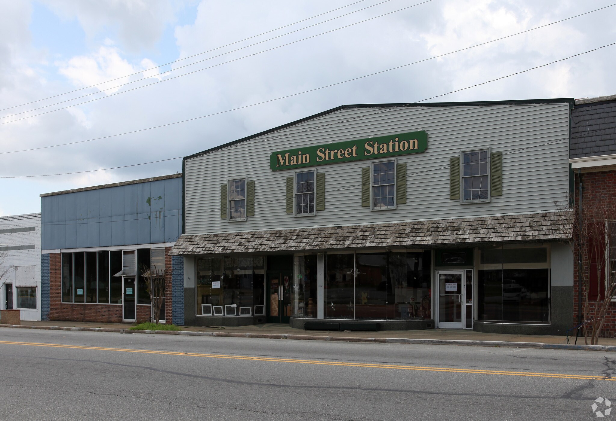 133-135 S Main St, Littleton, NC for sale Primary Photo- Image 1 of 1