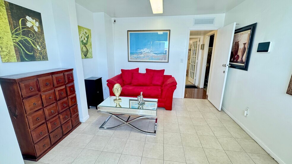 8897 SW 129th St, Miami, FL à louer - Photo du bâtiment - Image 2 de 16