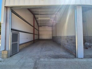 Hall Rd, Hopton for lease Interior Photo- Image 1 of 2