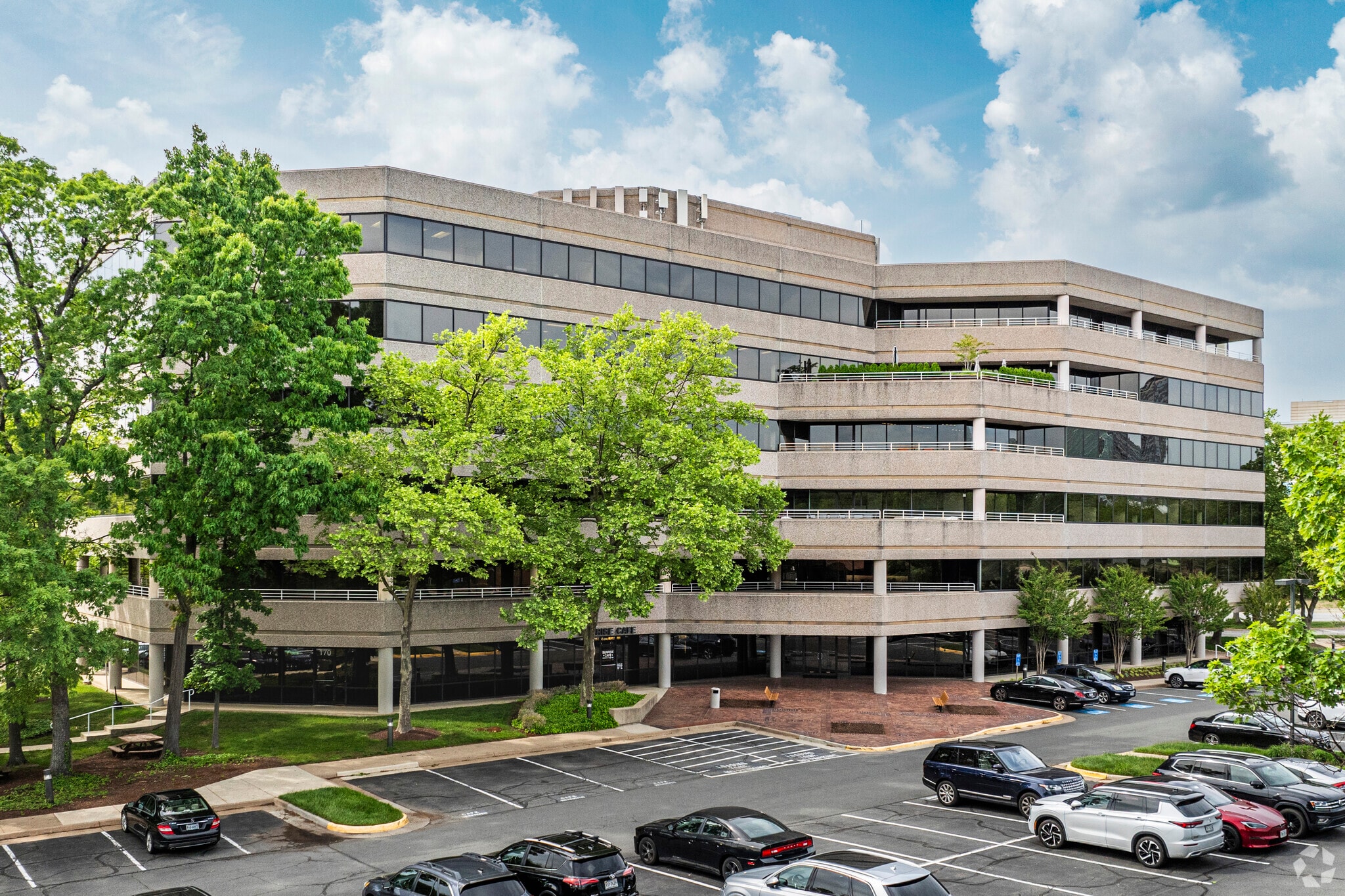 12355 Sunrise Valley Dr, Reston, VA for lease Primary Photo- Image 1 of 11