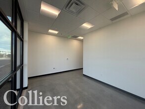 4850 Grand Mogul Dr, Meridian, ID for lease Interior Photo- Image 1 of 12