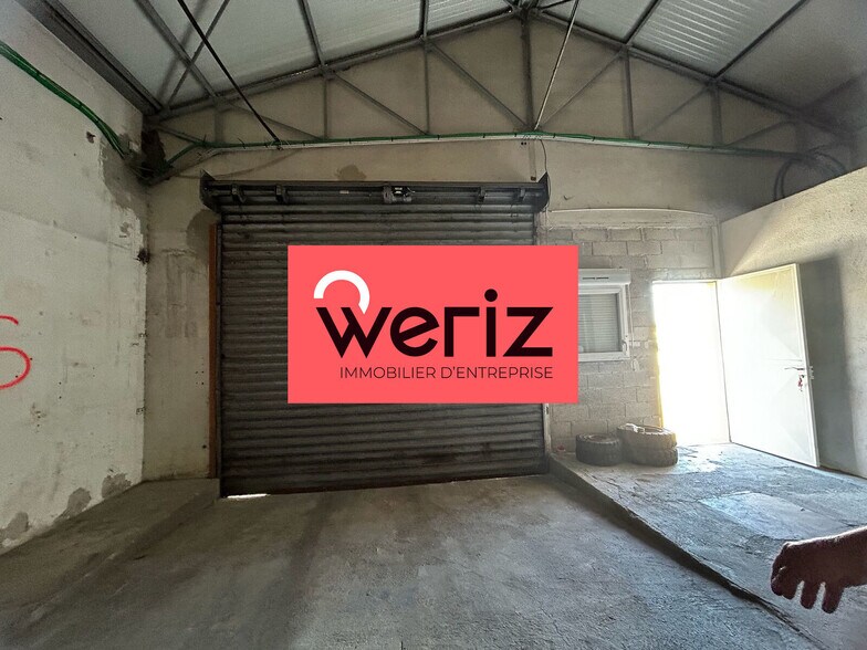 Flex in Saint-Victoret for lease - Interior Photo - Image 1 of 4