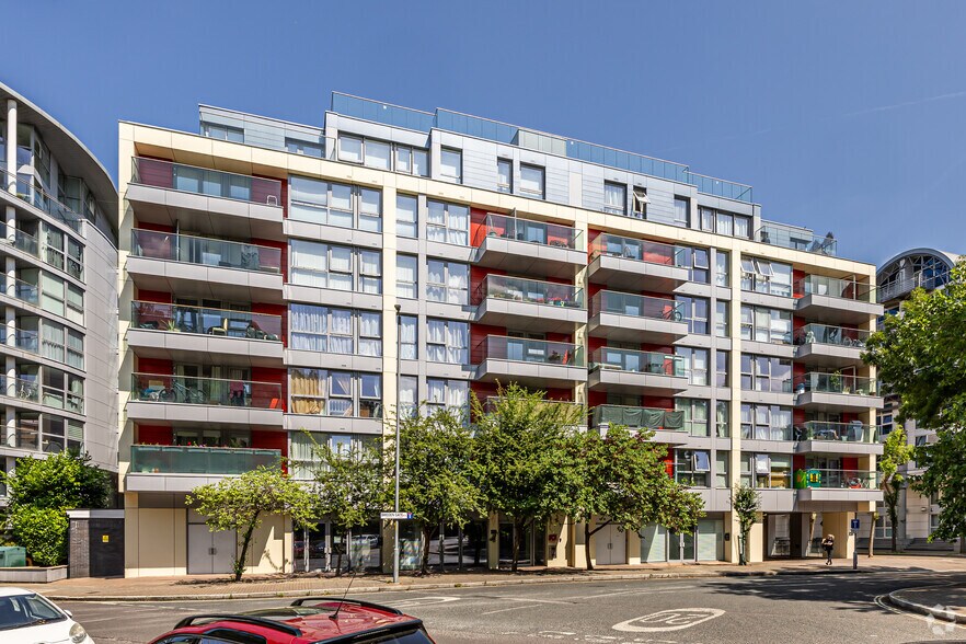 Rope St, London for lease - Primary Photo - Image 1 of 12