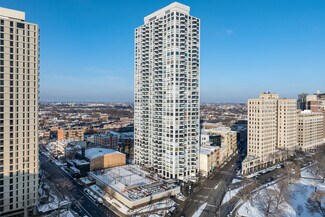 Plus de détails pour 2020 N Lincoln Park West, Chicago, IL - Multi-résidentiel à vendre