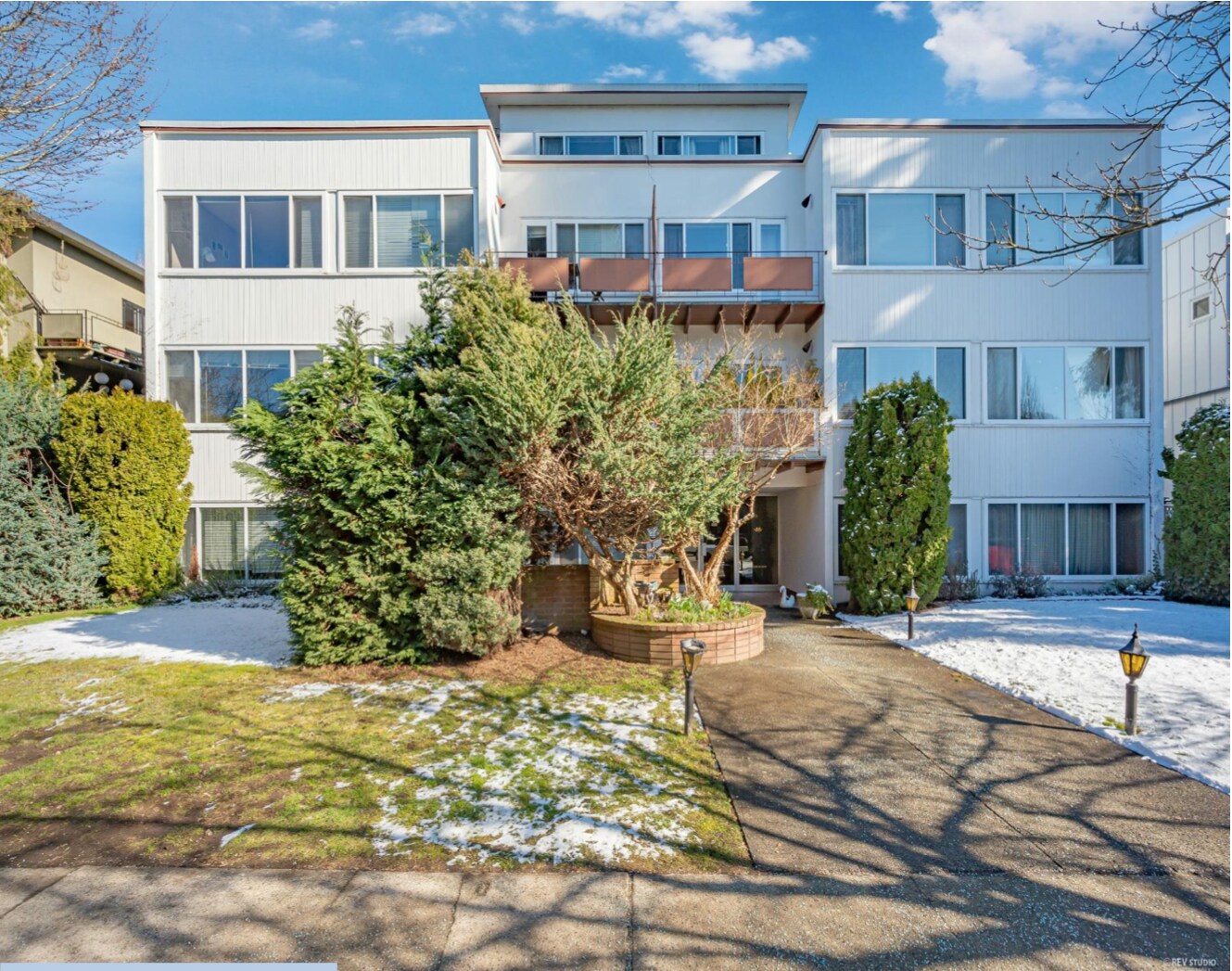 5850 Vine St, Vancouver, BC for sale Primary Photo- Image 1 of 1