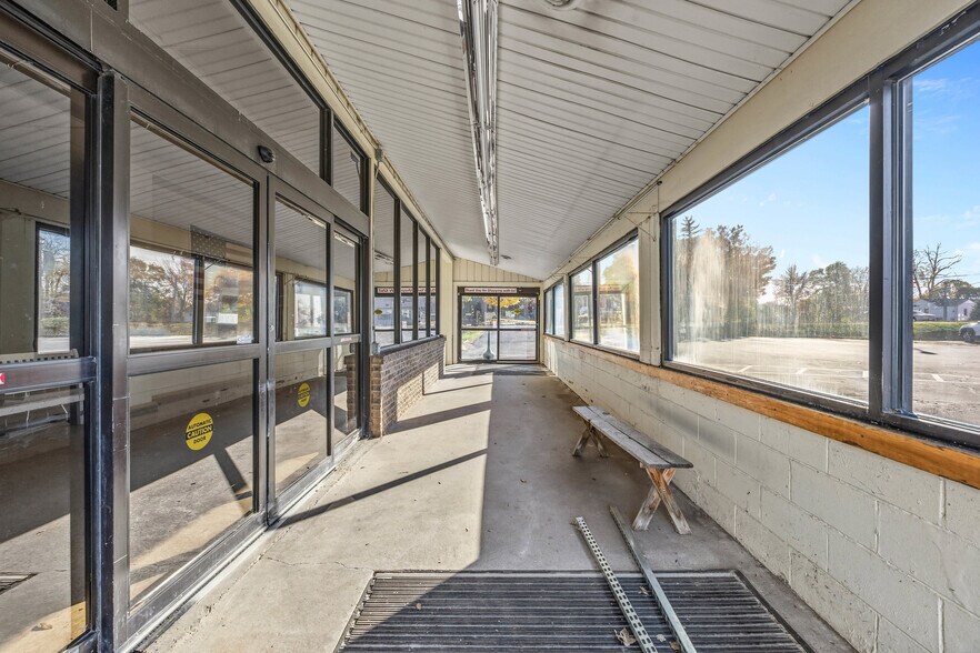 3 Geddes Street Ext, Holley, NY à vendre - Photo du bâtiment - Image 3 de 44