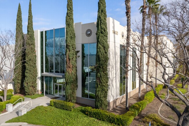 Plus de détails pour 14430 Monte Vista Ave, Chino, CA - Industriel à louer