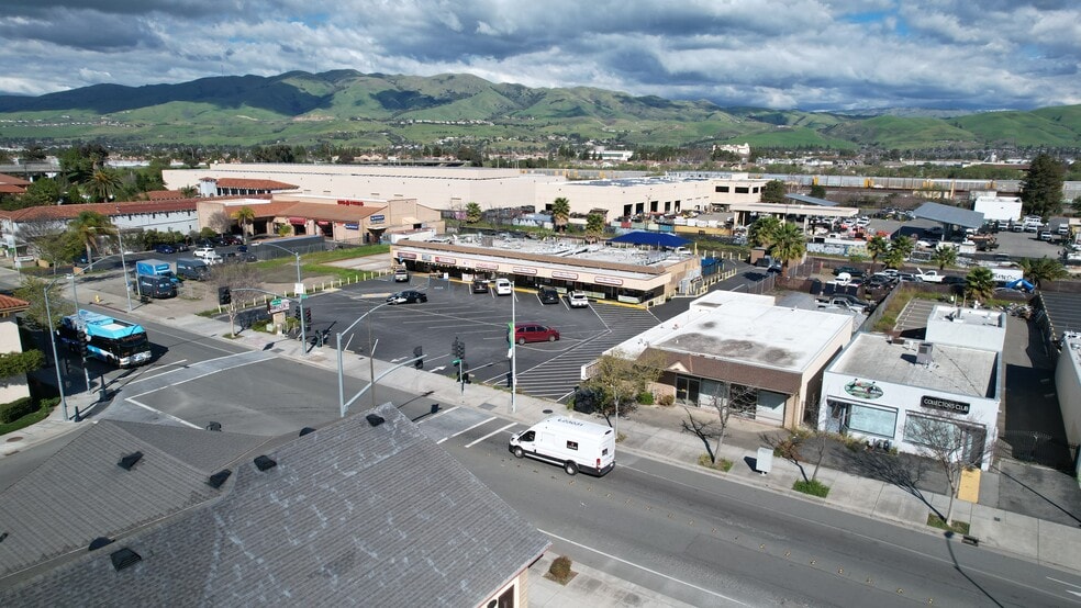 166 S Main St, Milpitas, CA for sale - Building Photo - Image 2 of 5