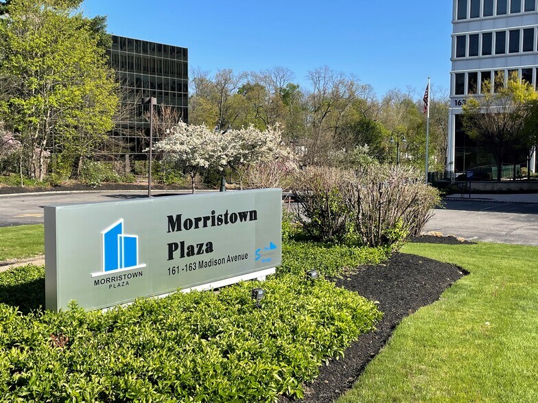 163 Madison Ave, Morristown, NJ à louer - Photo du bâtiment - Image 2 de 9