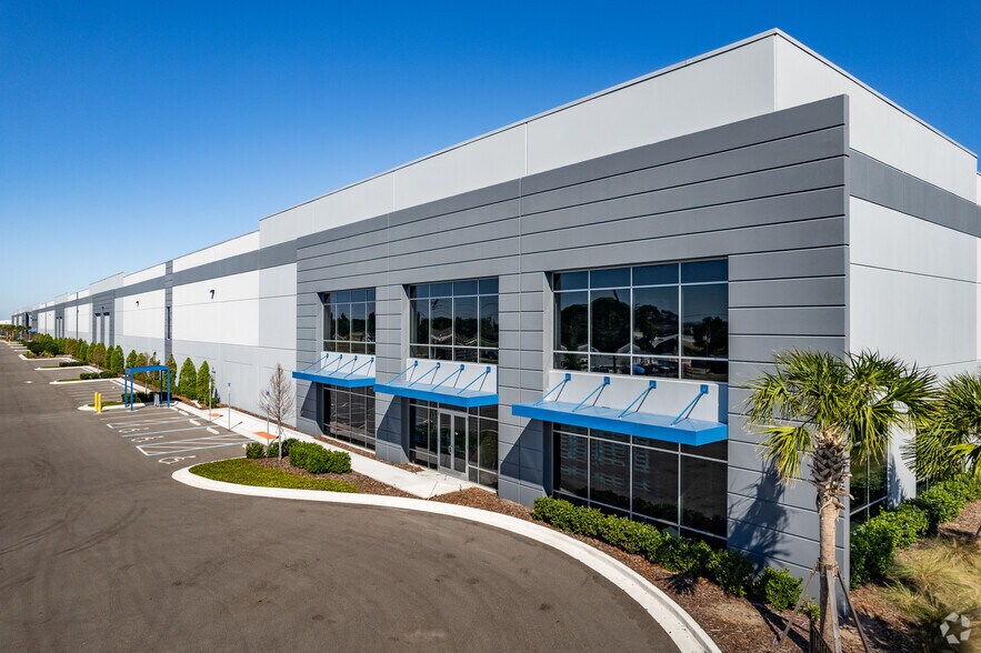 2440 Peterson Rd, Apopka, FL for lease - Building Photo - Image 2 of 6