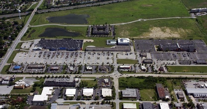 4147-4275 167th St, Country Club Hills, IL - Aérien  Vue de la carte - Image1