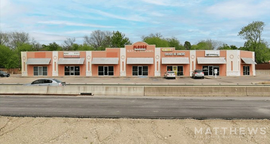 1401 S Sam Rayburn Fwy, Sherman, TX for lease Building Photo- Image 1 of 5