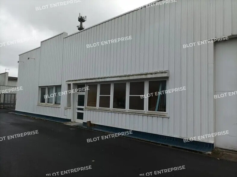 4 Rue Des Petites Industries, Carquefou à louer - Photo du bâtiment - Image 1 de 4