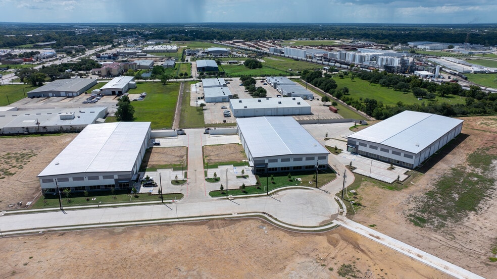 0 N Main St, Pearland, TX for lease - Building Photo - Image 3 of 7