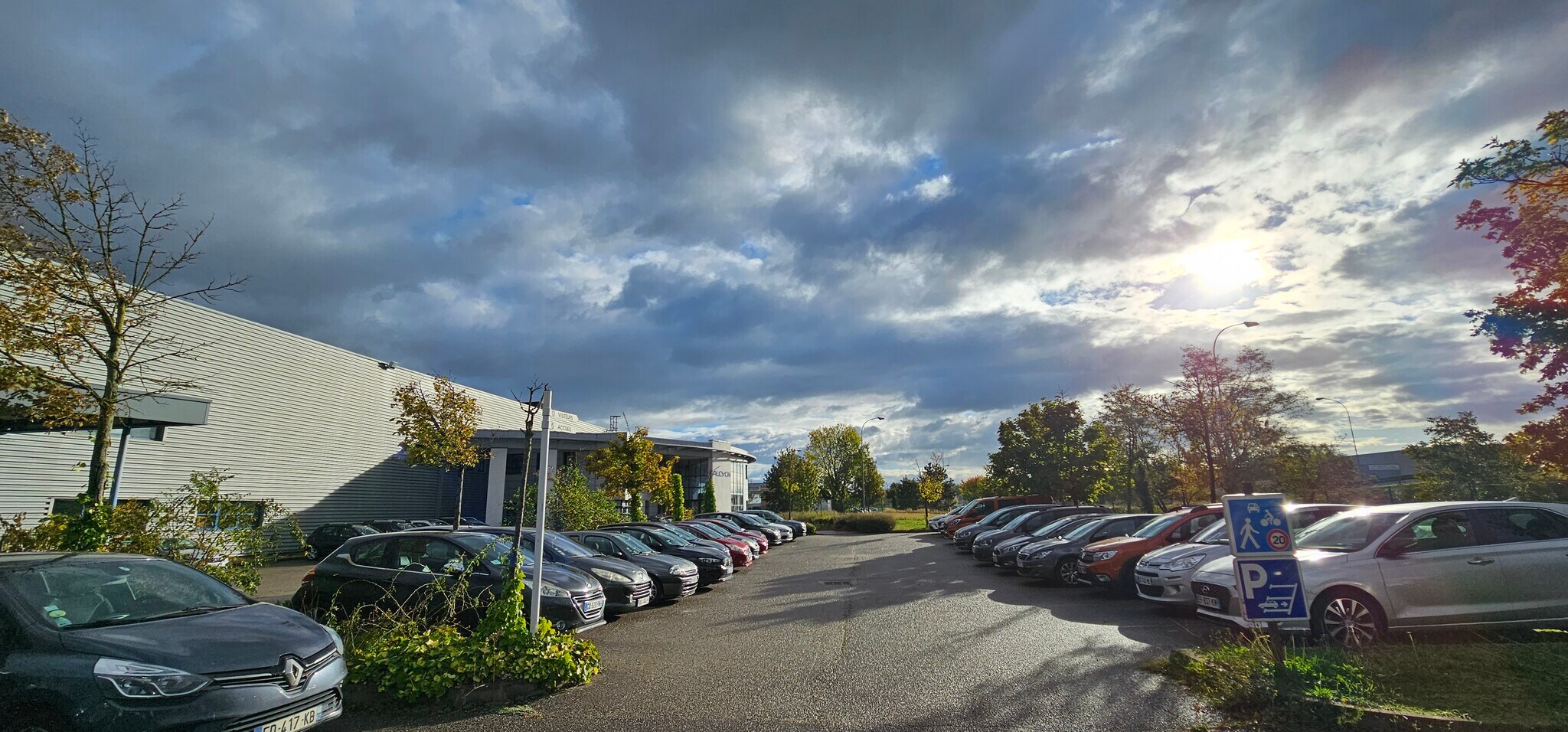 91 Rue De La Saône, Miribel for lease Building Photo- Image 1 of 4