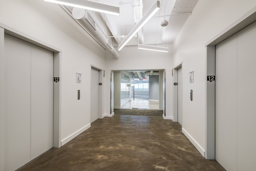 3625 N Hall St, Dallas, TX à louer - Photo intérieure - Image 3 de 14