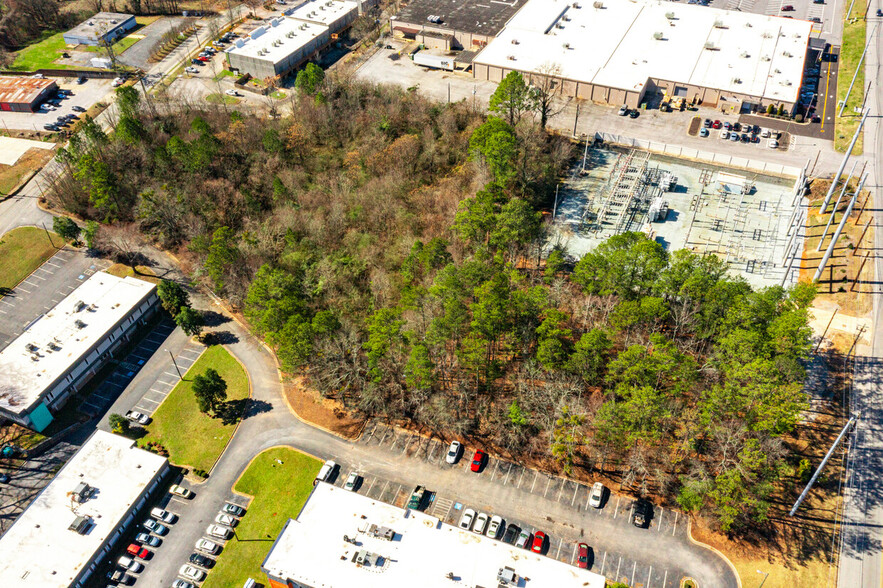 2982 S Rainbow Dr, Decatur, GA for sale - Aerial - Image 2 of 2