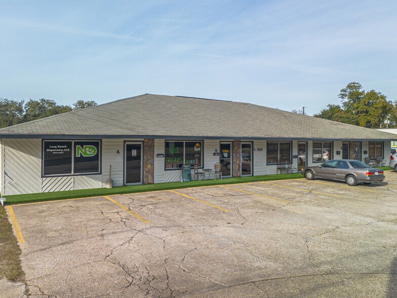 520 E Railroad St, Long Beach, MS à vendre - Photo du bâtiment - Image 1 de 8