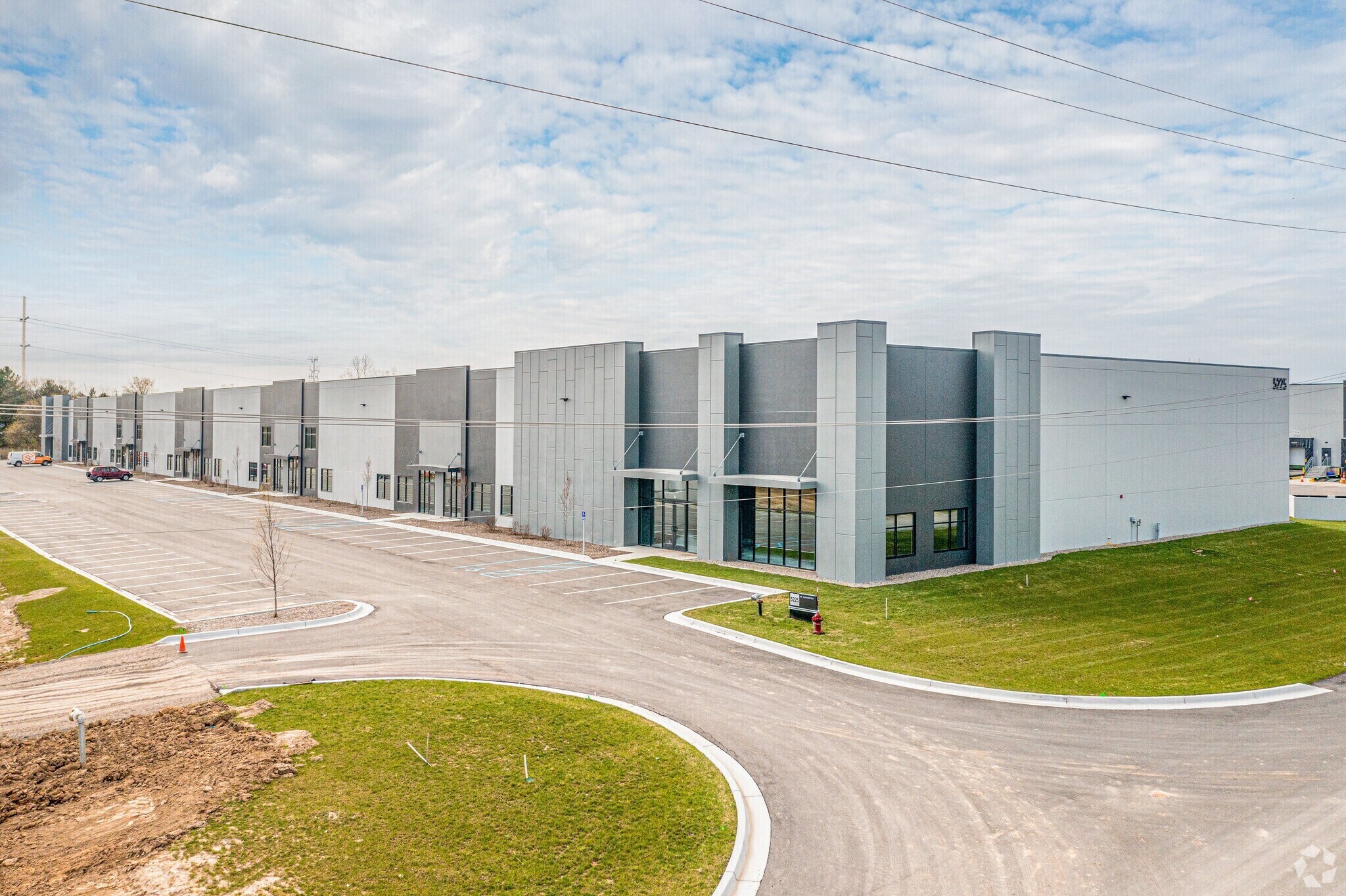 5255 68th St SE, Caledonia, MI for lease Building Photo- Image 1 of 15