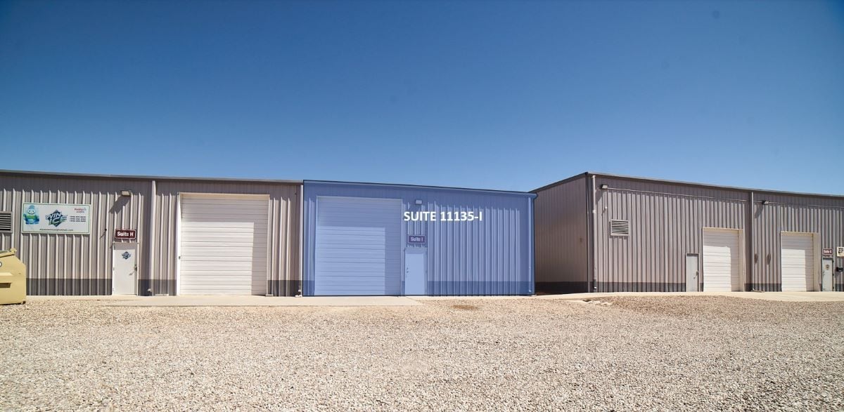 10893 Dyer St, El Paso, TX à louer Photo intérieure- Image 1 de 11