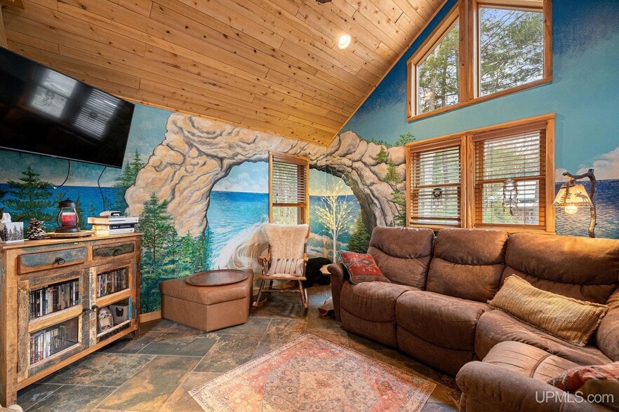 505 E Bass Woods Ln, Gwinn, MI for sale - Interior Photo - Image 2 of 49