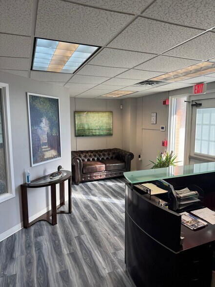 750 Barksdale Rd, Newark, DE à louer - Photo du bâtiment - Image 3 de 8