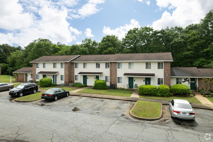 121 Lyman Ave, Duncan, SC à vendre - Photo du bâtiment - Image 2 de 5