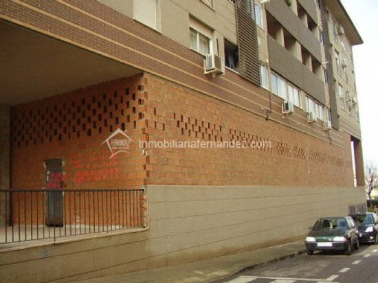 Retail in Cáceres, Cáceres for sale - Building Photo - Image 2 of 5