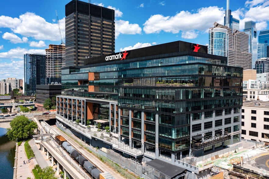 2400 Market St, Philadelphia, PA for lease - Primary Photo - Image 1 of 6