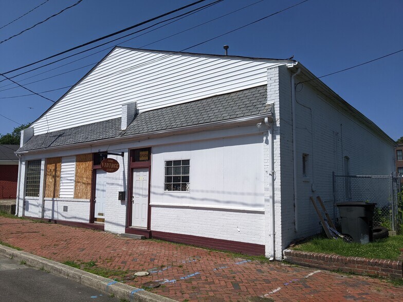 912 Tulip St, Richmond, VA à louer - Photo du bâtiment - Image 1 de 3