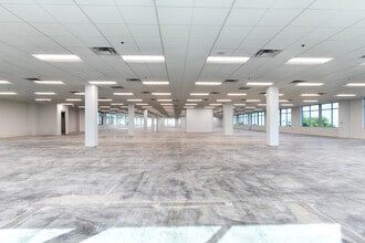 4201 N State Highway 161, Irving, TX for lease Interior Photo- Image 2 of 7