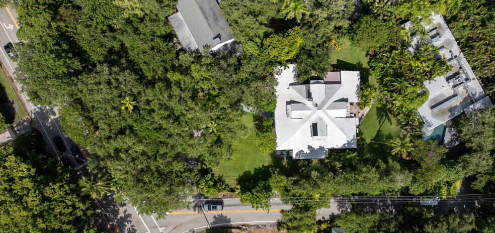 1701 S Bayshore Dr, Miami, FL à vendre - Aérien - Image 3 de 4