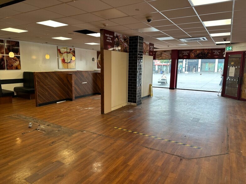 17-20 Williamson Sq, Liverpool à louer - Photo du bâtiment - Image 3 de 8