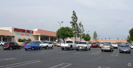 3104-3232 W Florida Ave, Hemet, CA for sale Building Photo- Image 2 of 3